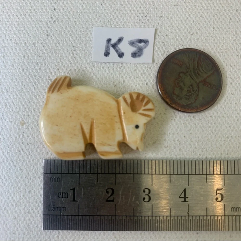 Hand Carved Ram Sheep Bone Bead Native American Style Mini Fetish Animal 1.3 VTG
